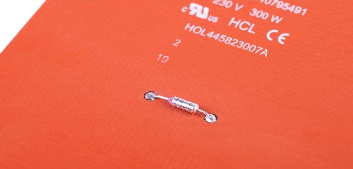 Silicone heater with fuse